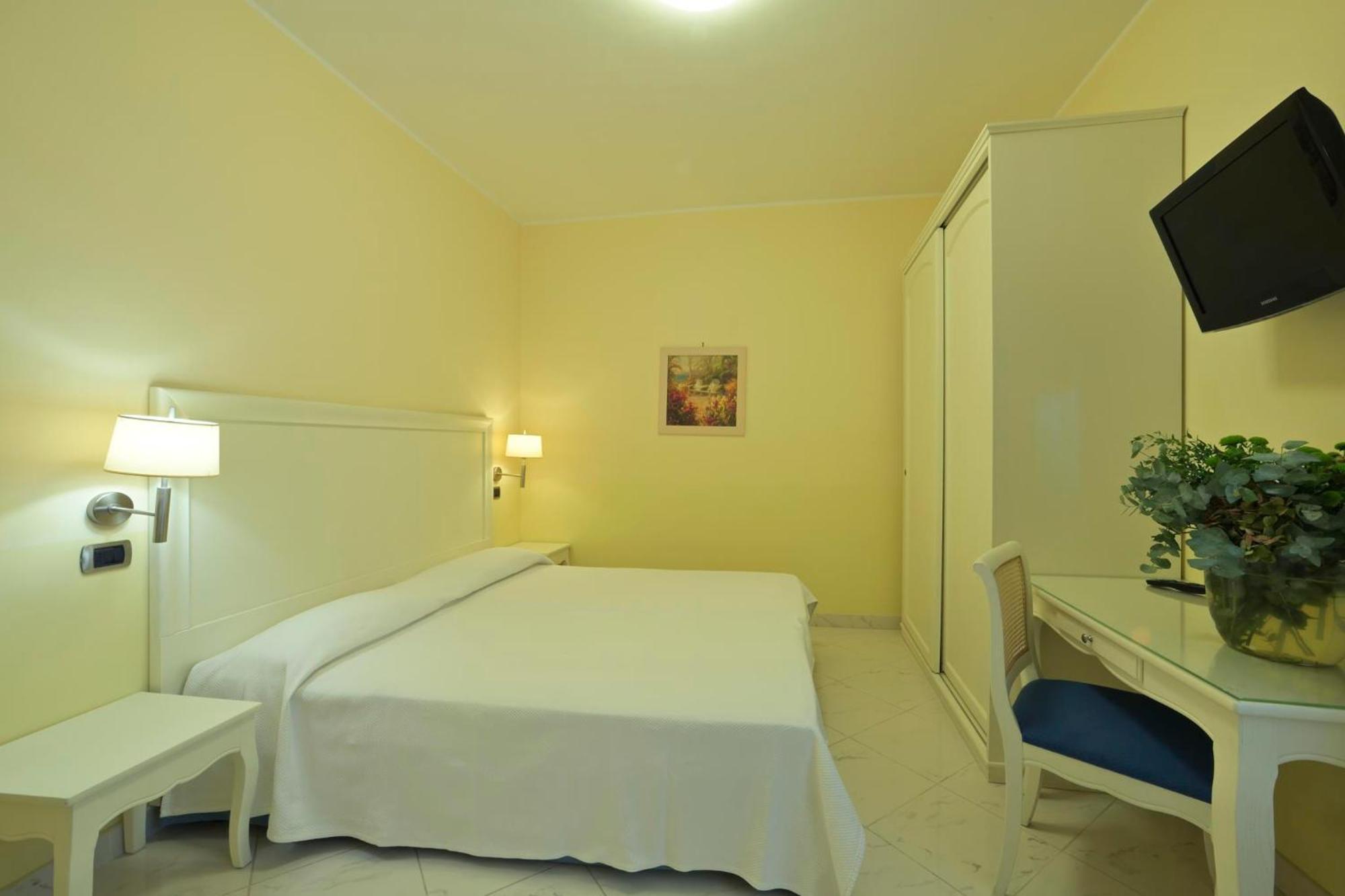 Residence Atlantic Alassio Exterior photo